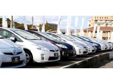 ecoスマイルは、福岡県北九州市の地域最大級ハイブリッド・コンパクトカー専門店!<br /><br />プリウス、プリウスα、アクア、フィット、ノート、アルファード、ヴェルファイアなど全メーカー取扱い★<br /><br />低価格、高品質な車両を常時150台以上展示しております!<br />当店は販売、車検整備、鈑金、保険、レンタカーまでお車のことなら全てお任せいただけるトータルカーライフサポート店です。<br /><br />安心・安全!全国へ多数の納車実績があります!