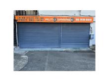 当店のページをご覧頂き、ありがとうございます。<br />【AUTO GARAGE 摂津店】です(^^)/<br />当店では新車・中古車販売や買取を行っております。<br />販売車両については安心の「全車保証付き」となっておりますので<br />ご購入後も安心してカーライフをお楽しみください♪♪<br /><br />また、車両販売だけではなく、鈑金・塗装・修理全般承っておりますので<br />お車のことで何かございましたらお気軽にご連絡ください!(^^)!