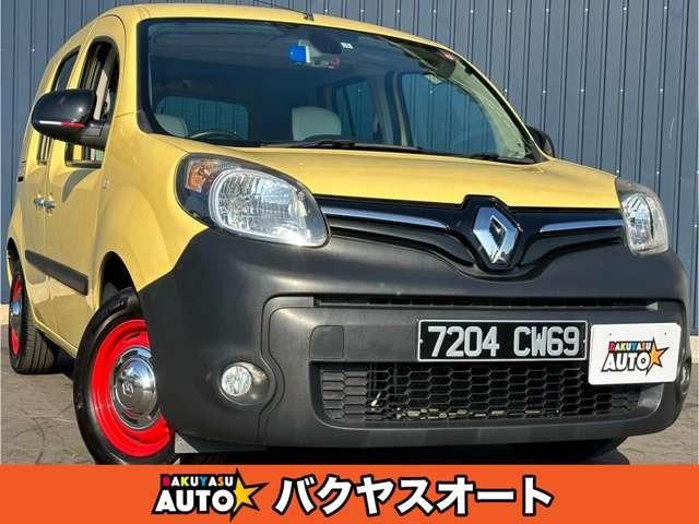 使い勝手のよさやデザインが人気のルノー カングー ゼン♪インパネ6速マニュアル車!