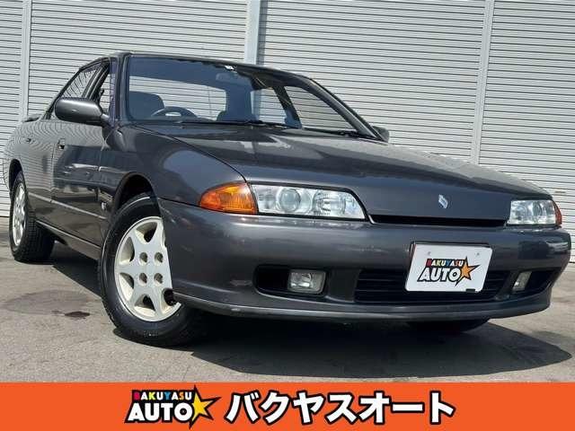 スポーティな外観とエレガントなインテリアで人気のR32スカイライン!!