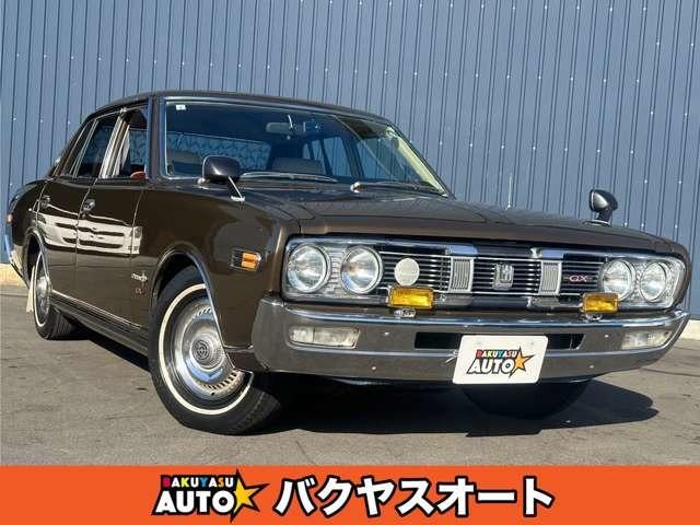 昭和時代のラグジュアリーカー!レトロな見た目とおしとやかな走り心地。日産 セドリック!