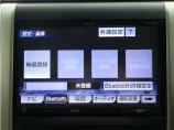 【純正9インチSDナビゲーションシステム装備】Bluetooth接続はもちろん、CDやDVD再...