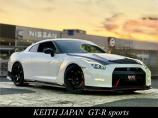 2015モデルGT-R35入庫致しました。仕入れ専門スタッフが厳しい目と経験で入庫致しました1...